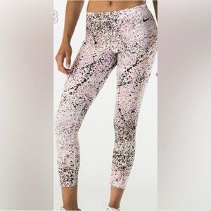 Nike Club Leggings Cropped Paint Splatter Design Women’s Size S